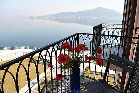 Sleeps 6 Pool Wifi Apartment Meina